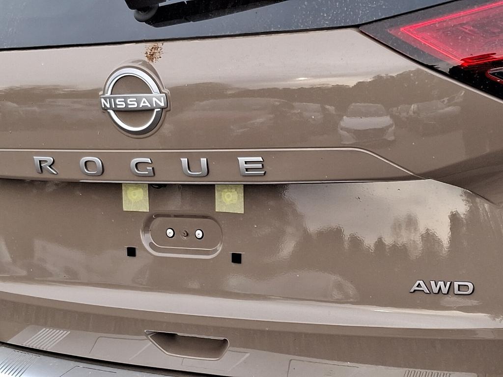 new 2025 Nissan Rogue car, priced at $36,621