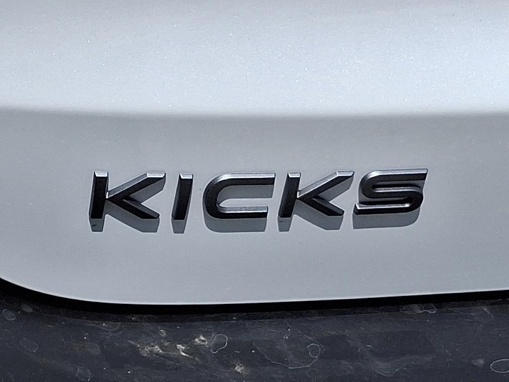 new 2025 Nissan Kicks car, priced at $27,132