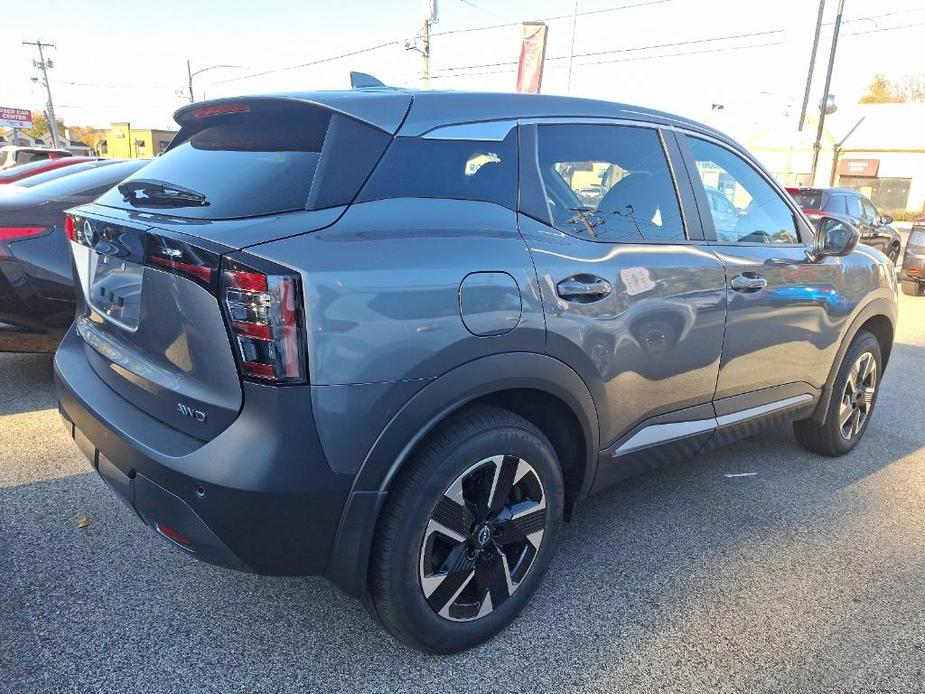 new 2025 Nissan Kicks car, priced at $29,421