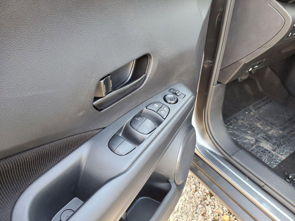 new 2025 Nissan Kicks car, priced at $21,949