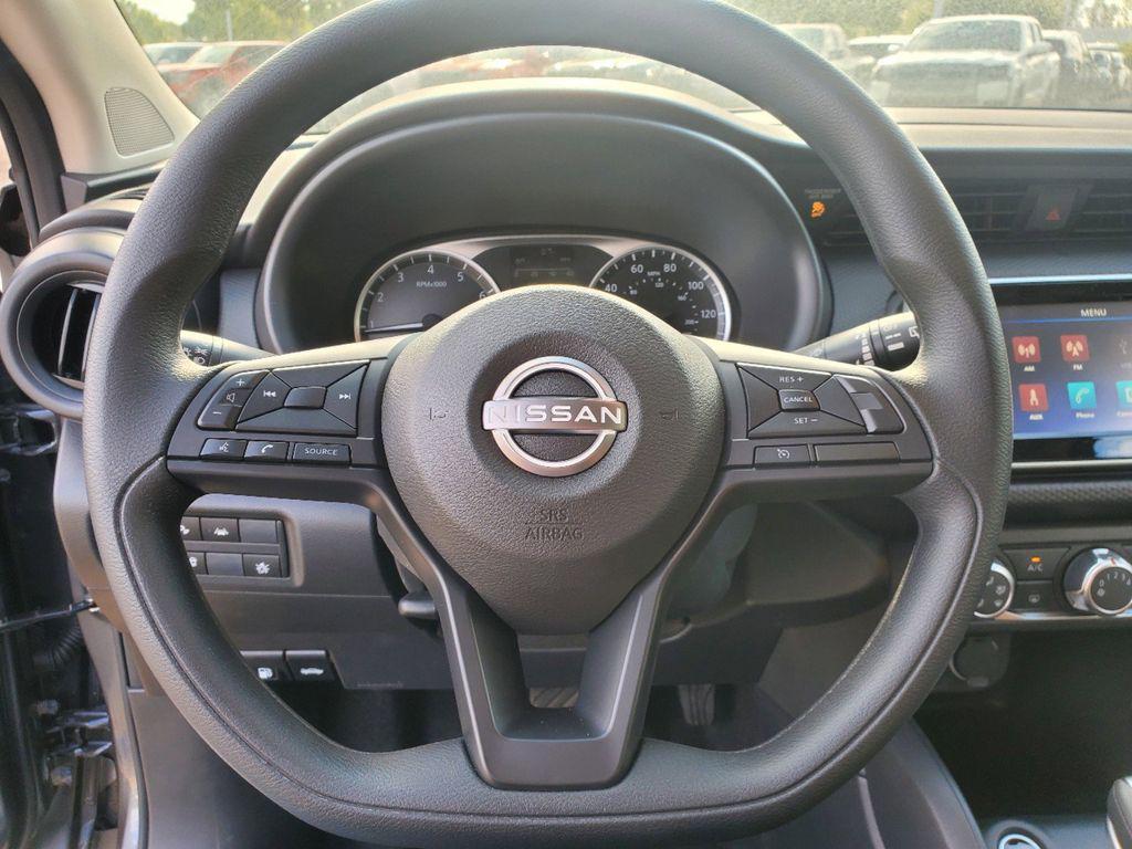 new 2025 Nissan Kicks car, priced at $21,949