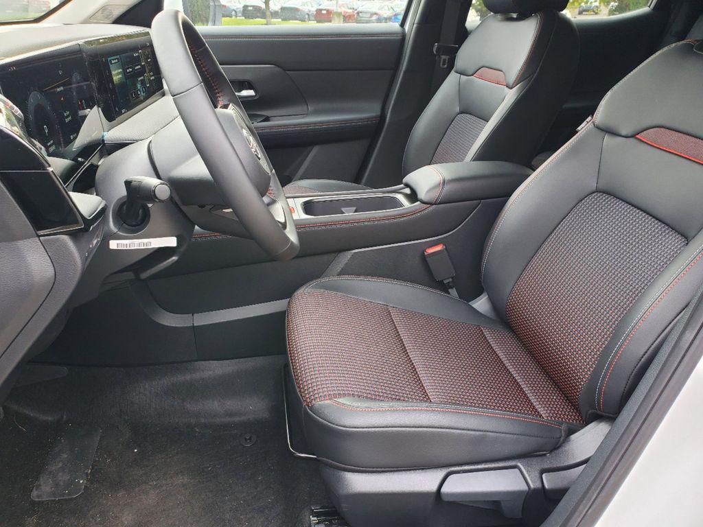 new 2025 Nissan Kicks car, priced at $28,105