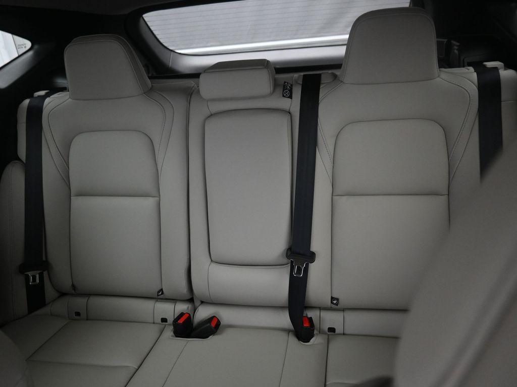 new 2025 Nissan Murano car, priced at $38,577