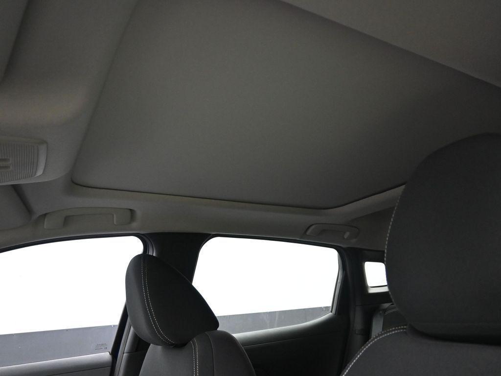 new 2025 Nissan Kicks car, priced at $24,884