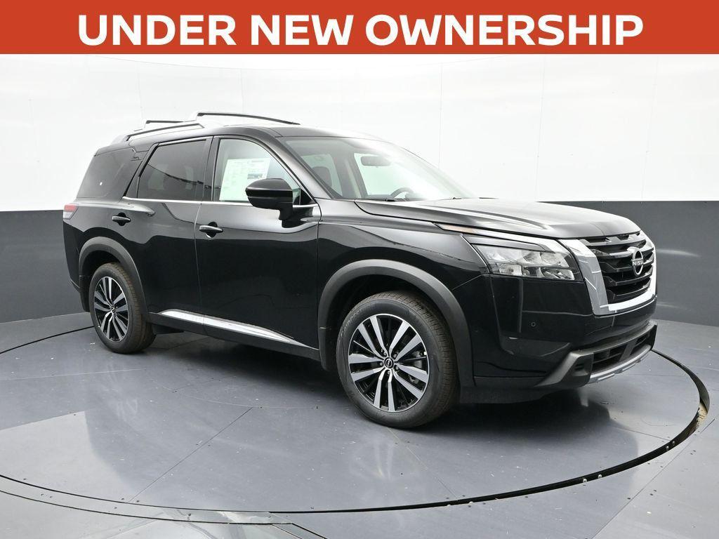 new 2025 Nissan Pathfinder car, priced at $47,030