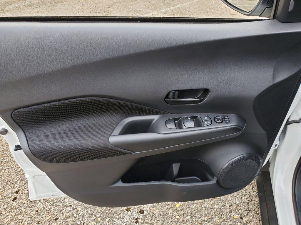 new 2025 Nissan Kicks car, priced at $21,871