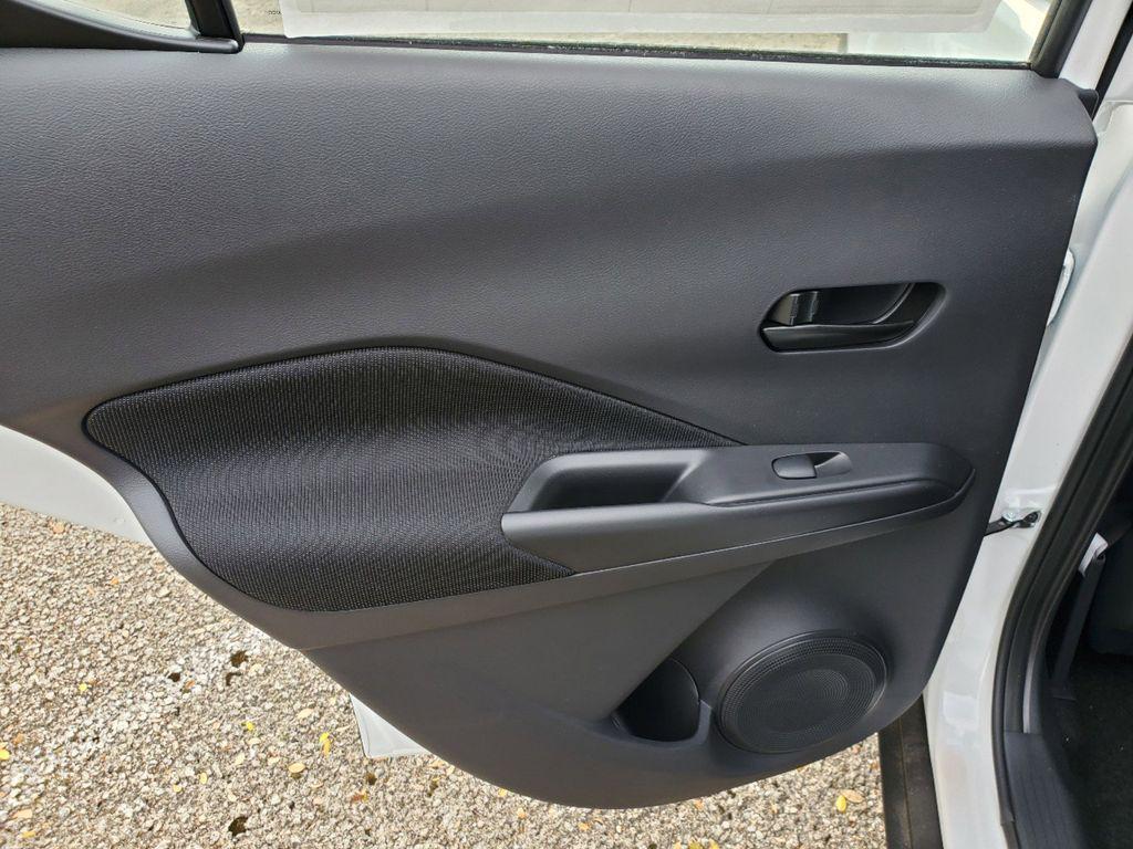 new 2025 Nissan Kicks car, priced at $21,871