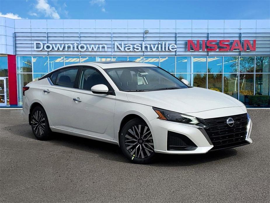 new 2024 Nissan Altima car, priced at $29,551