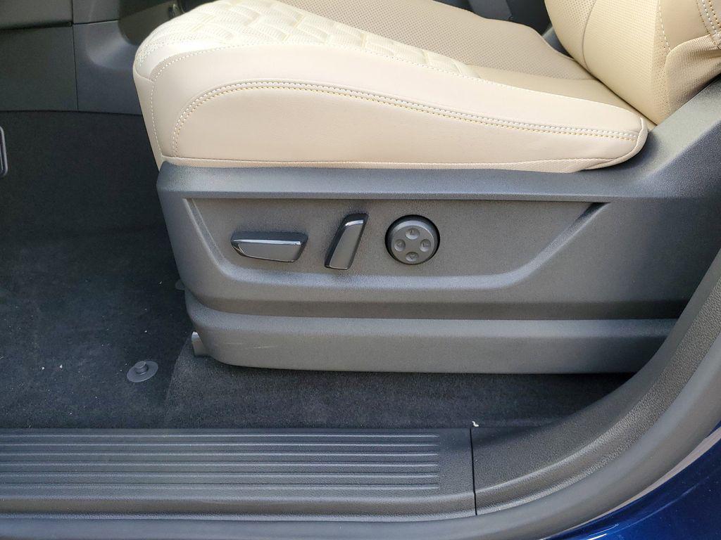 new 2025 Nissan Armada car, priced at $71,064