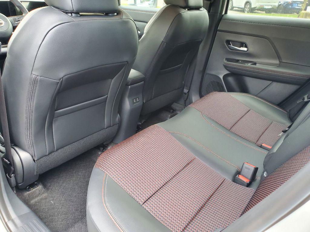 new 2025 Nissan Kicks car, priced at $26,008