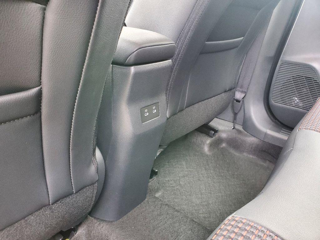 new 2025 Nissan Kicks car, priced at $26,008