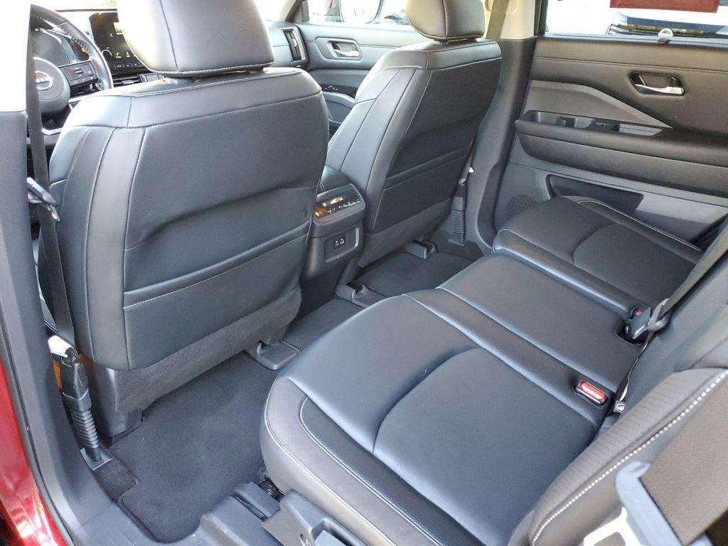 used 2022 Nissan Pathfinder car, priced at $31,892