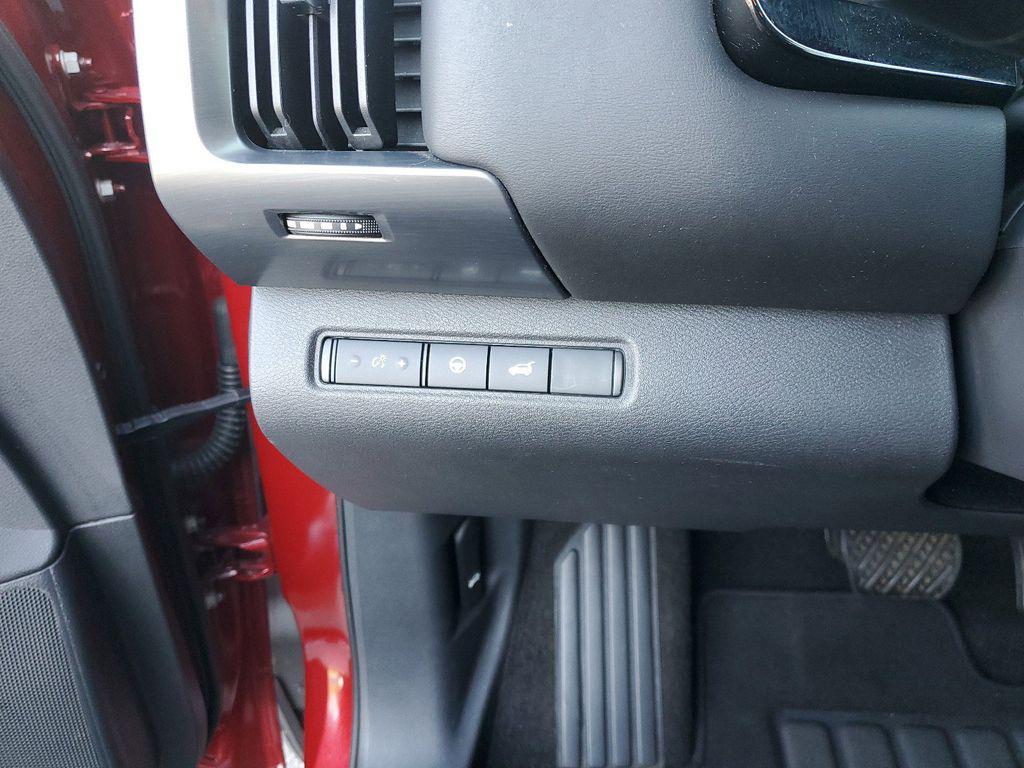 used 2022 Nissan Pathfinder car, priced at $31,892