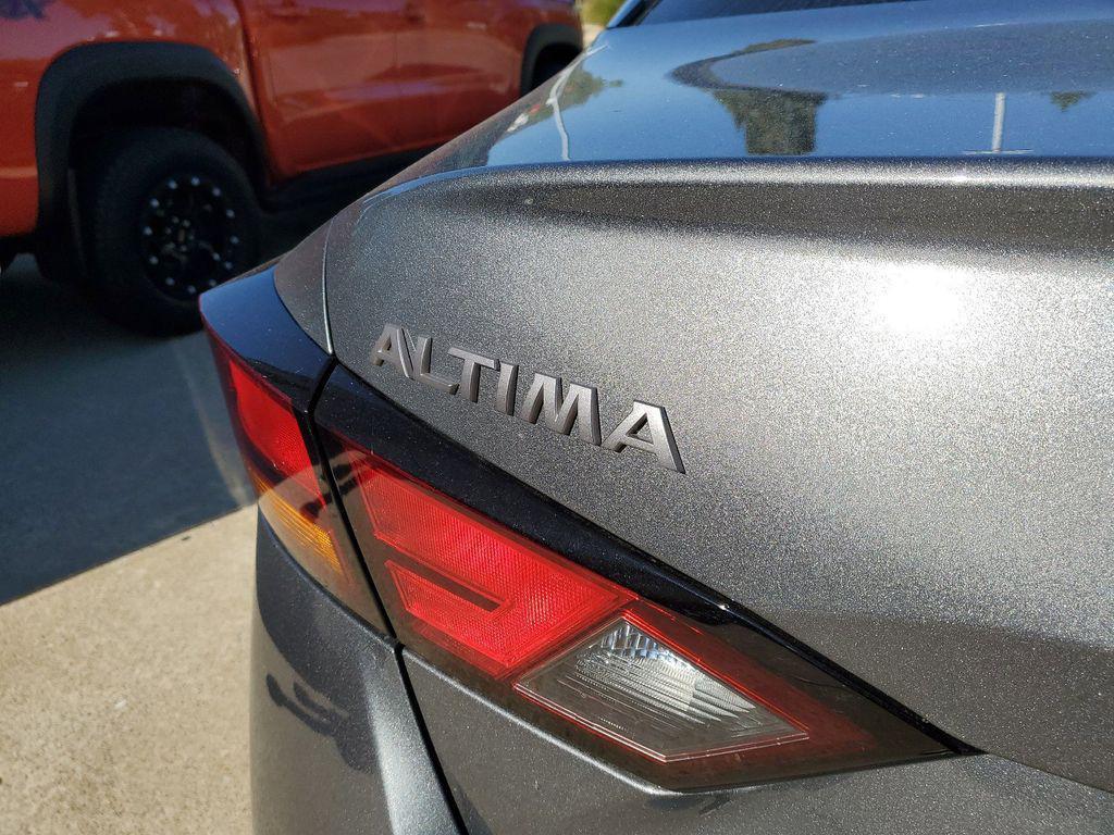 new 2025 Nissan Altima car, priced at $33,710