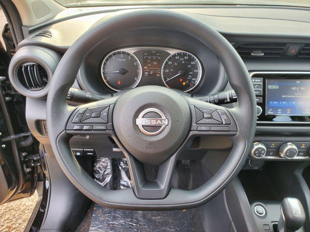 new 2025 Nissan Kicks car, priced at $21,071