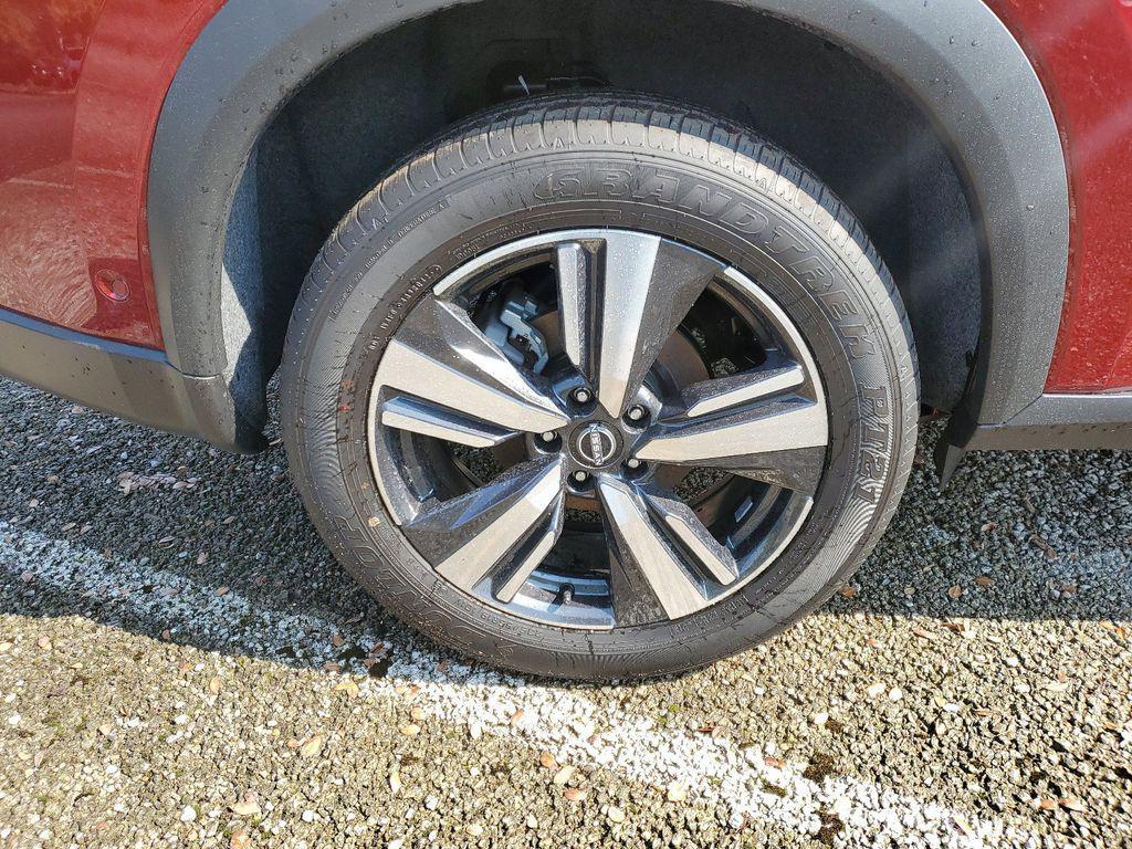 new 2025 Nissan Rogue car, priced at $40,154