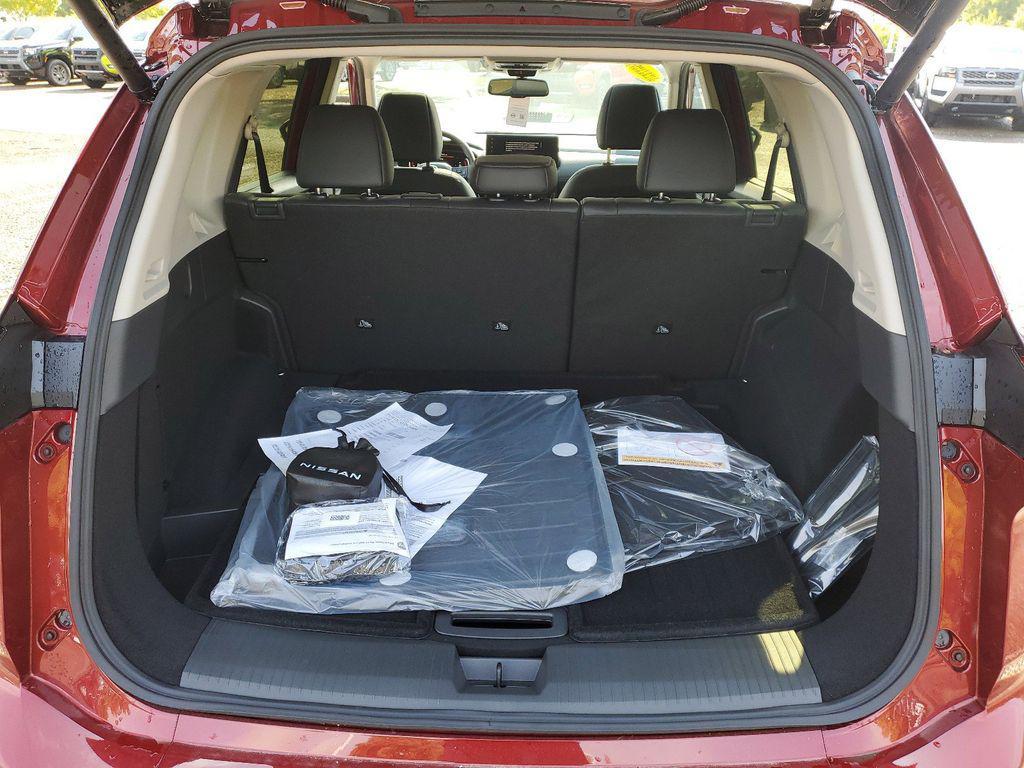 new 2025 Nissan Rogue car, priced at $40,154