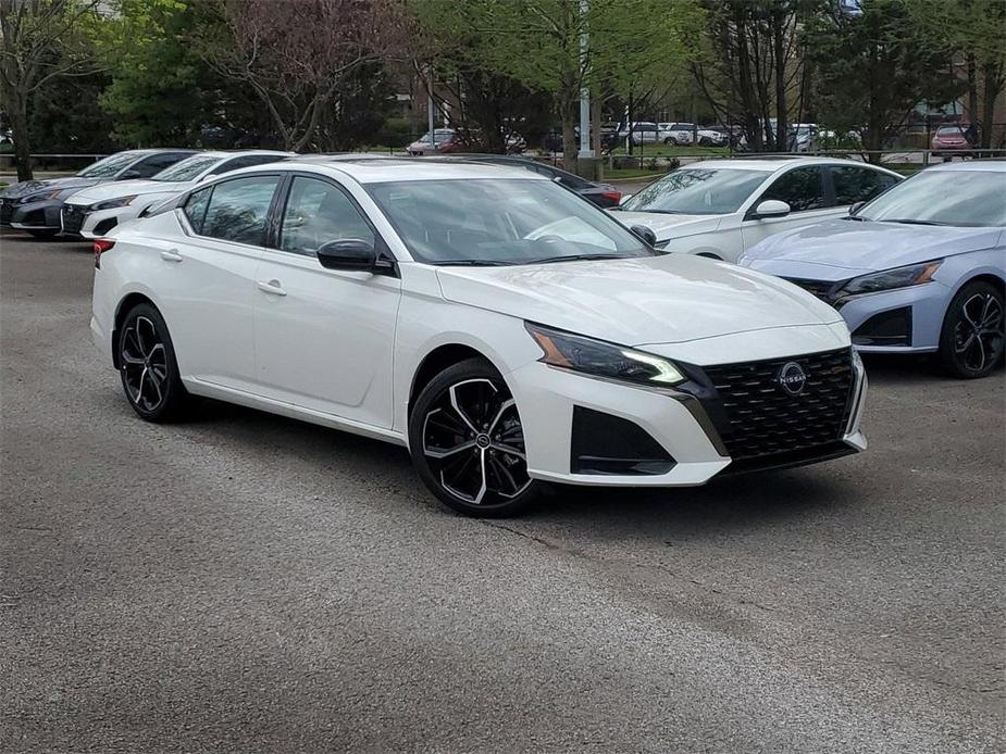 new 2024 Nissan Altima car, priced at $31,400