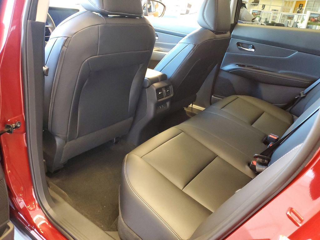 new 2025 Nissan Murano car, priced at $35,150