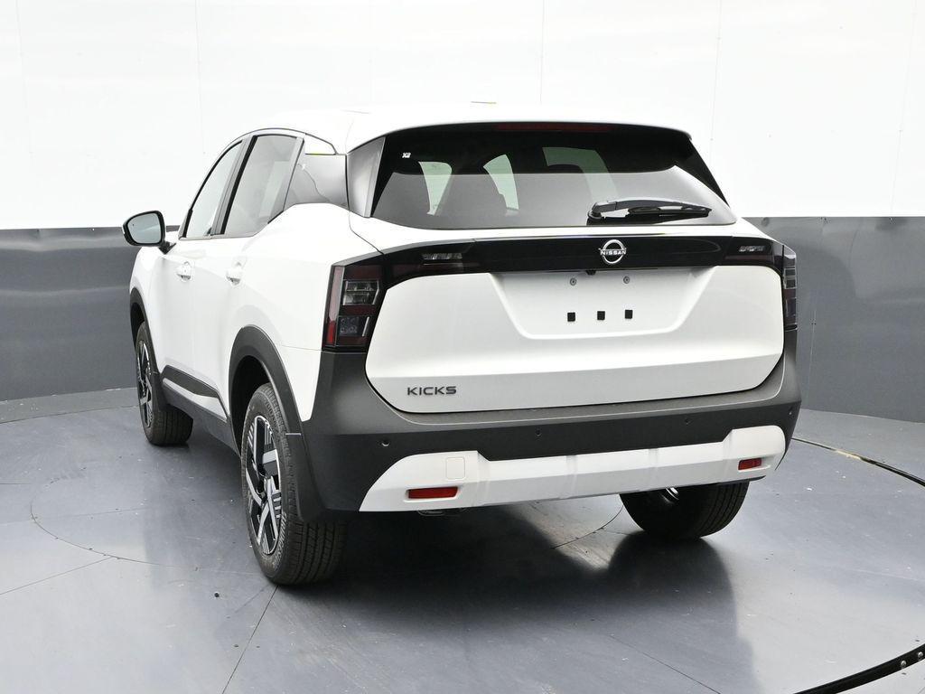 new 2025 Nissan Kicks car, priced at $23,269