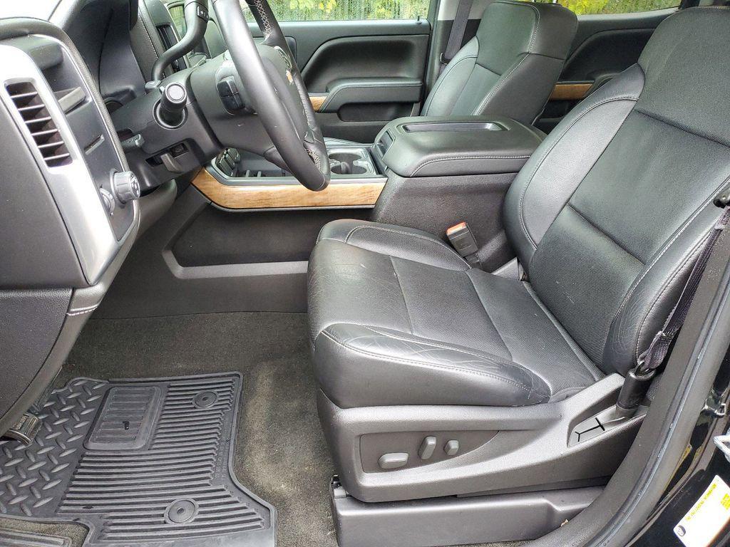 used 2015 Chevrolet Silverado 1500 car, priced at $22,471