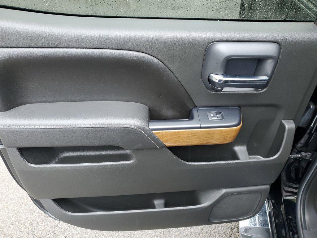 used 2015 Chevrolet Silverado 1500 car, priced at $22,471