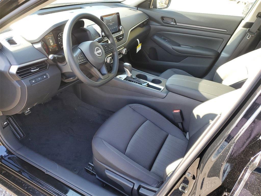 new 2025 Nissan Altima car, priced at $25,454
