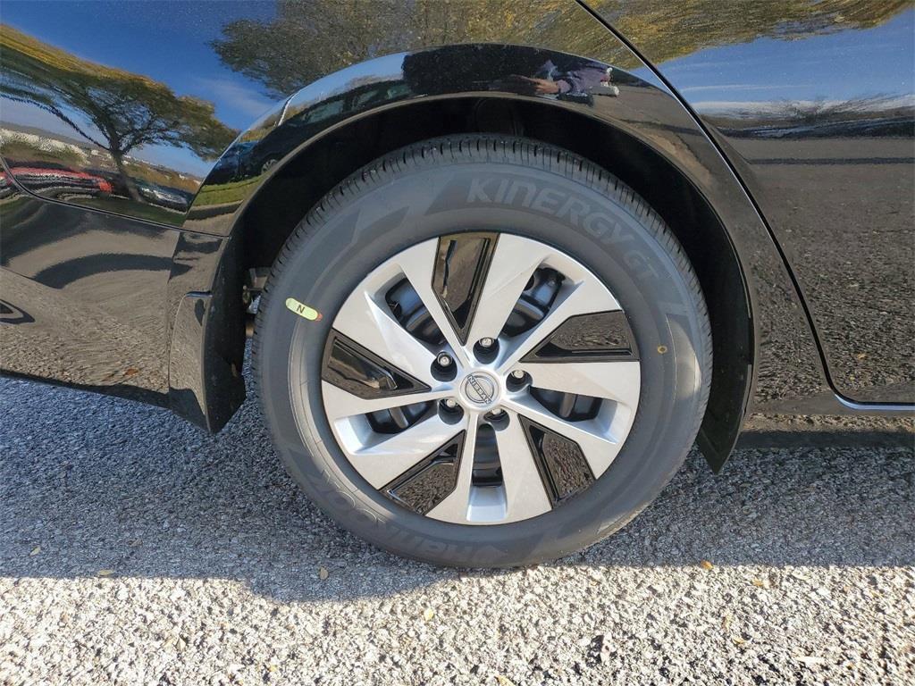 new 2025 Nissan Altima car, priced at $25,454