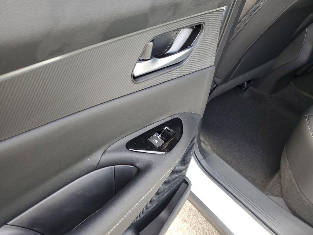 new 2025 Nissan Murano car, priced at $35,421