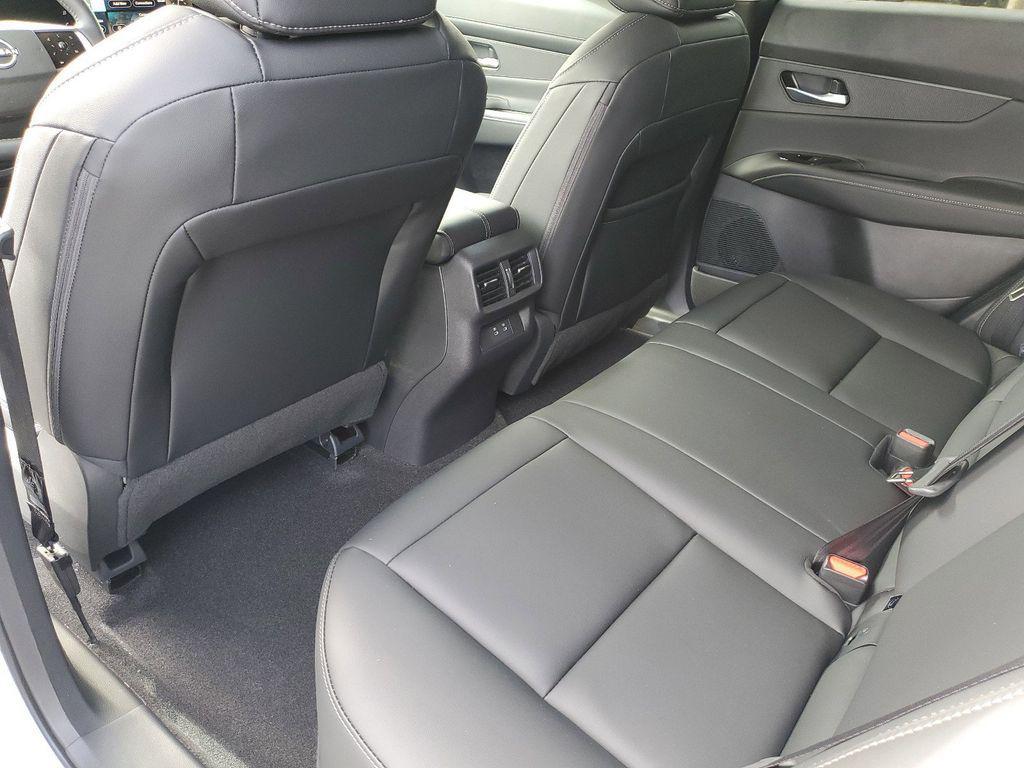 new 2025 Nissan Murano car, priced at $35,421