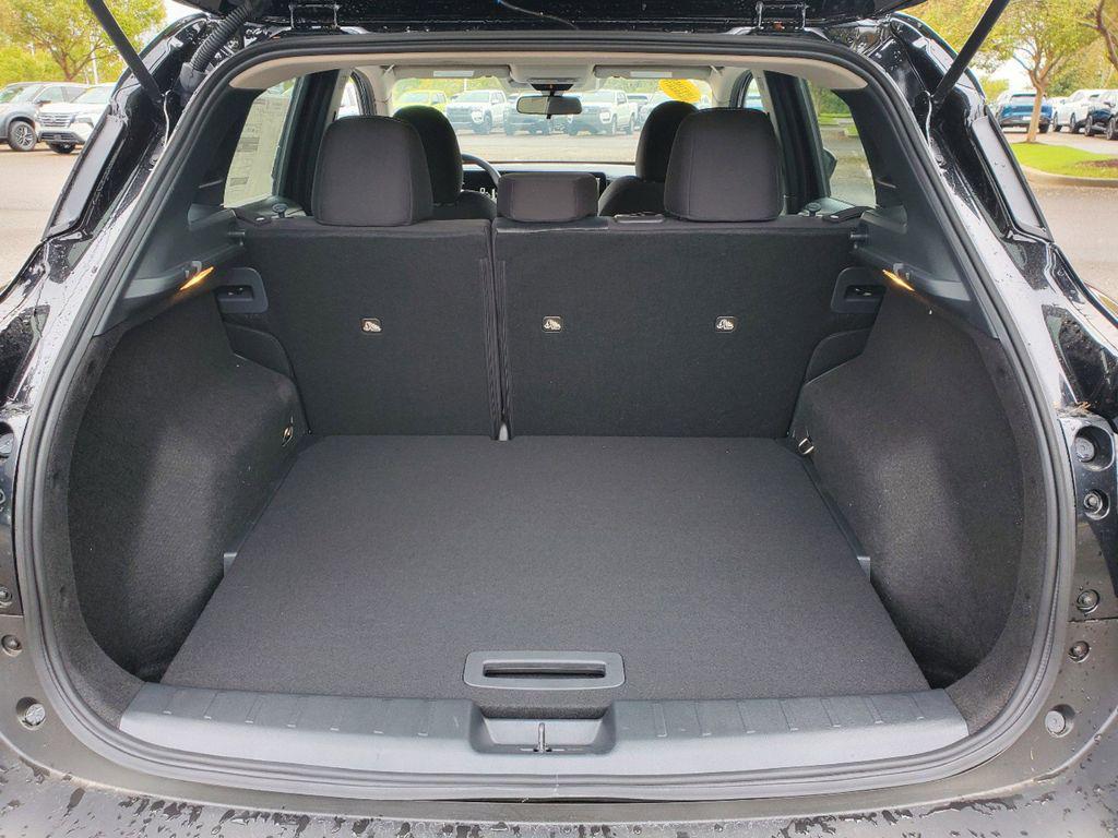 new 2025 Nissan Kicks car, priced at $22,341