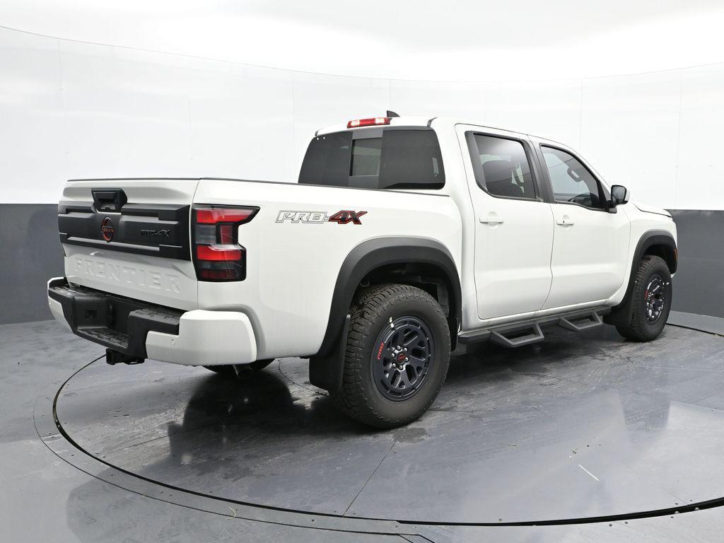 new 2025 Nissan Frontier car, priced at $39,010