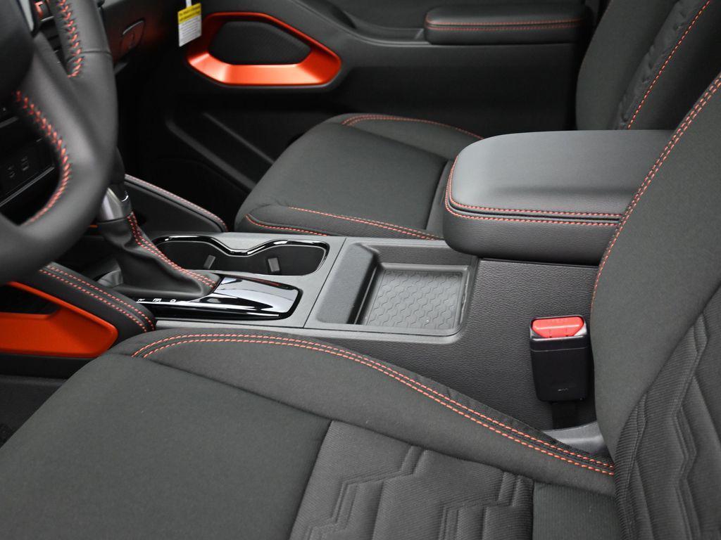 new 2025 Nissan Frontier car, priced at $39,010