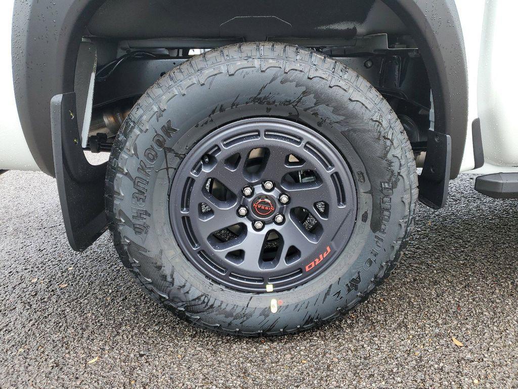 new 2025 Nissan Frontier car, priced at $39,281