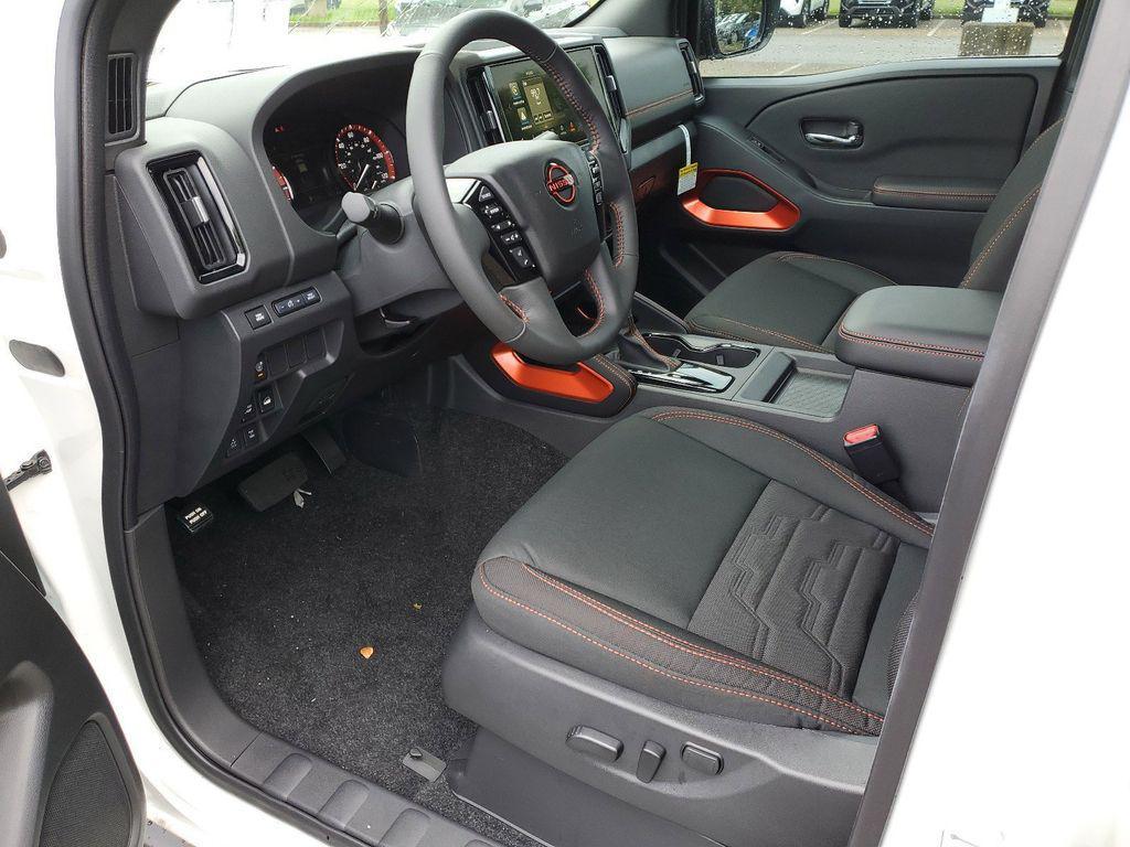 new 2025 Nissan Frontier car, priced at $39,281