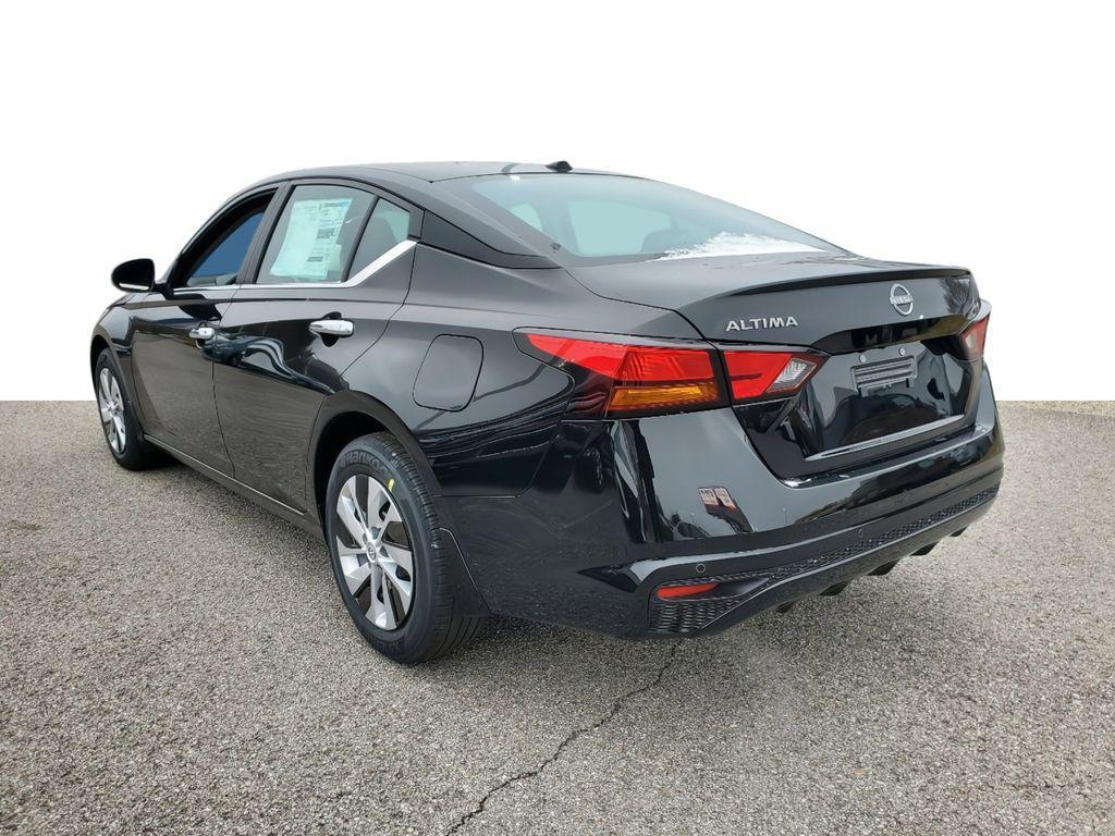 new 2025 Nissan Altima car, priced at $25,879