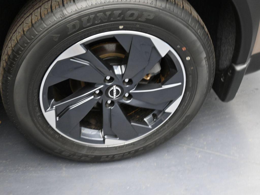 new 2025 Nissan Rogue car, priced at $31,498