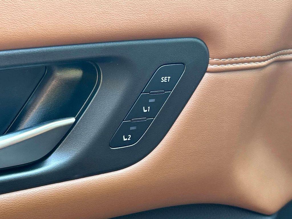 new 2025 Nissan Pathfinder car, priced at $41,577
