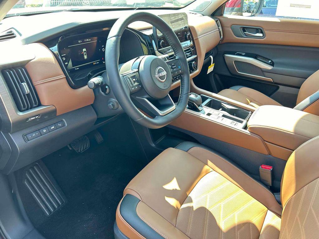 new 2025 Nissan Pathfinder car, priced at $41,577