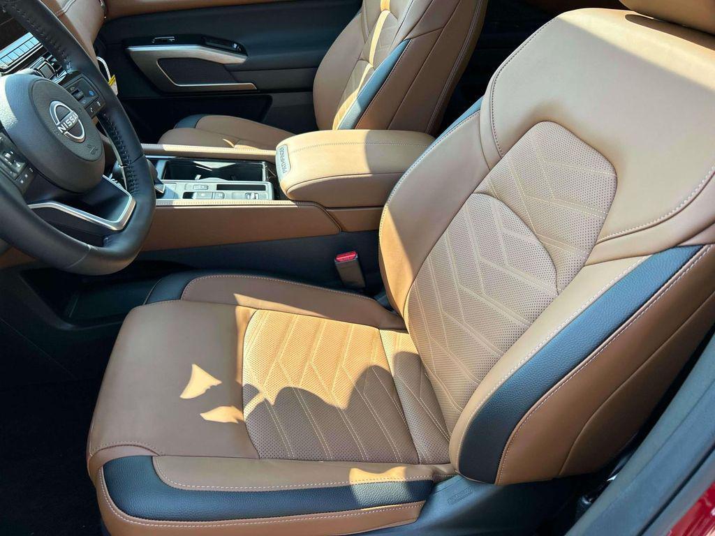 new 2025 Nissan Pathfinder car, priced at $41,577