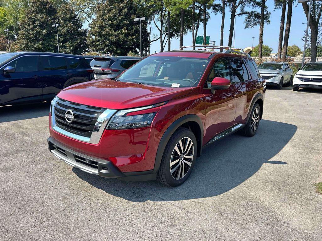 new 2025 Nissan Pathfinder car, priced at $41,577