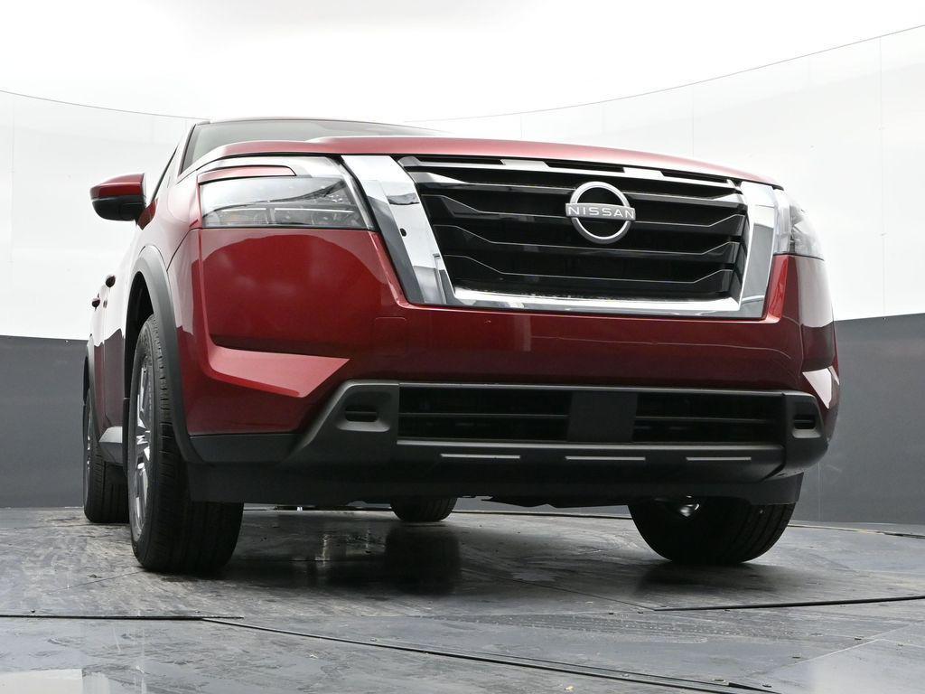 new 2025 Nissan Pathfinder car, priced at $37,715