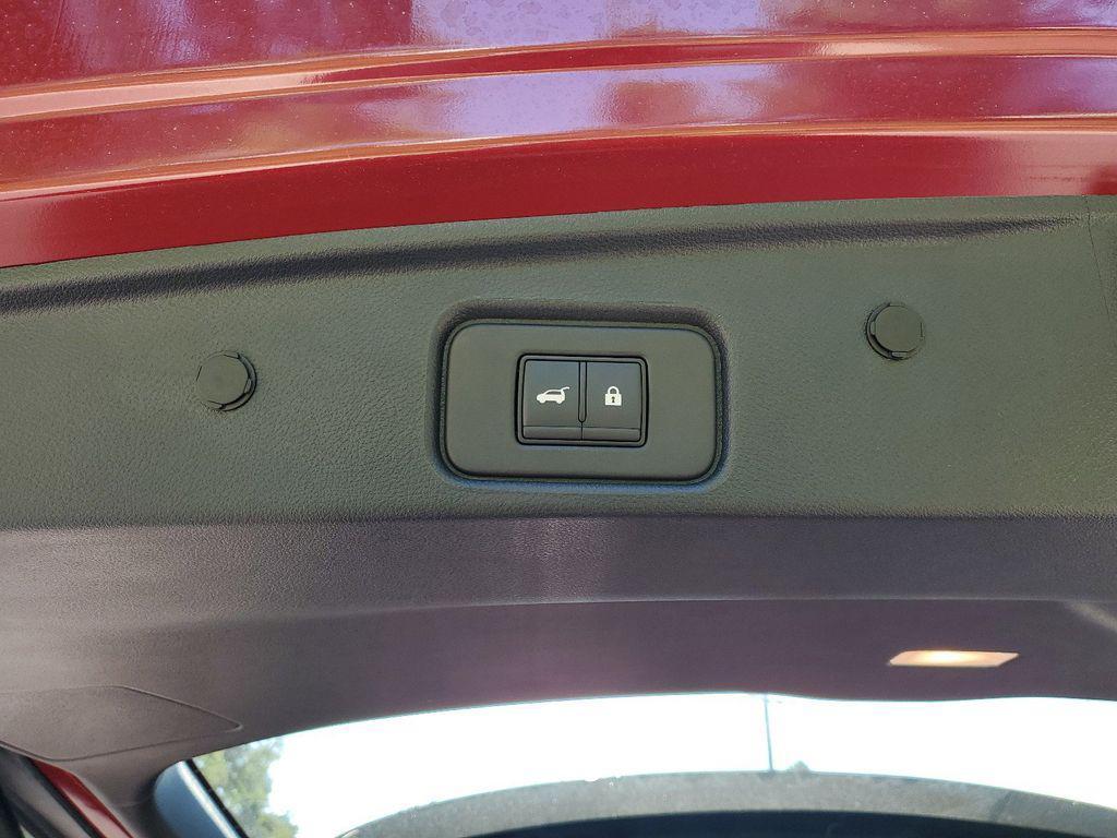 new 2025 Nissan Pathfinder car, priced at $34,226