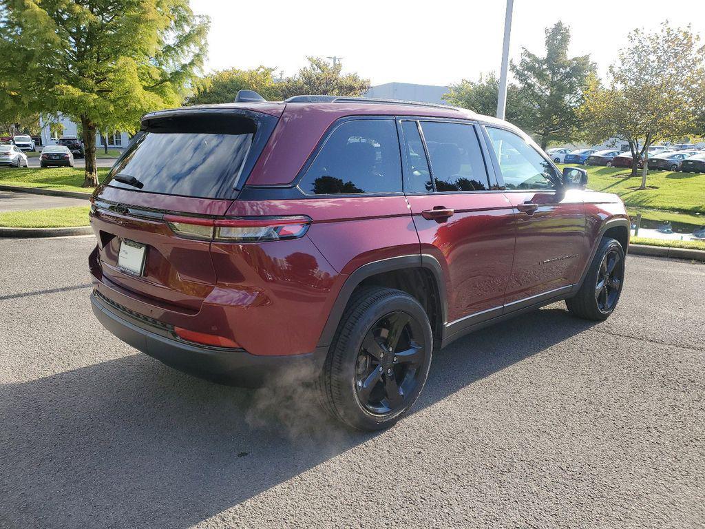 used 2023 Jeep Grand Cherokee car, priced at $31,996