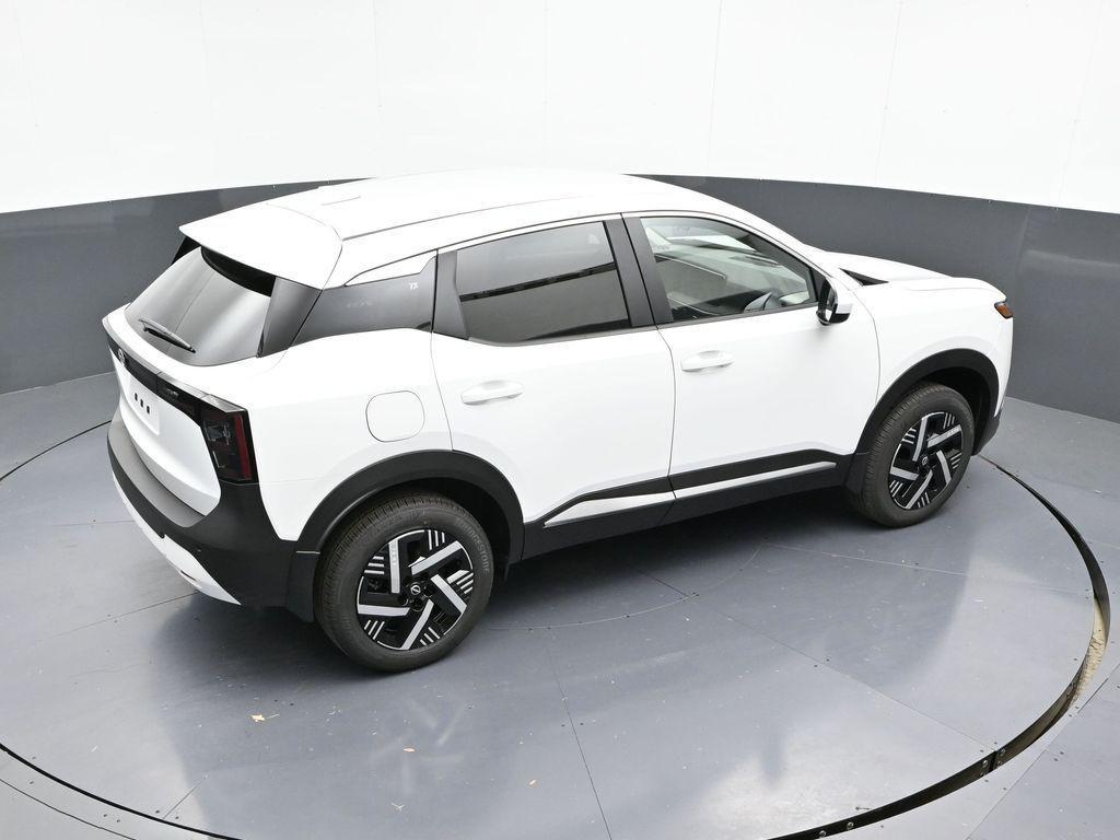 new 2025 Nissan Kicks car, priced at $22,865