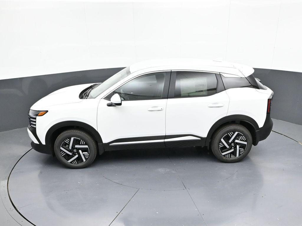 new 2025 Nissan Kicks car, priced at $22,865