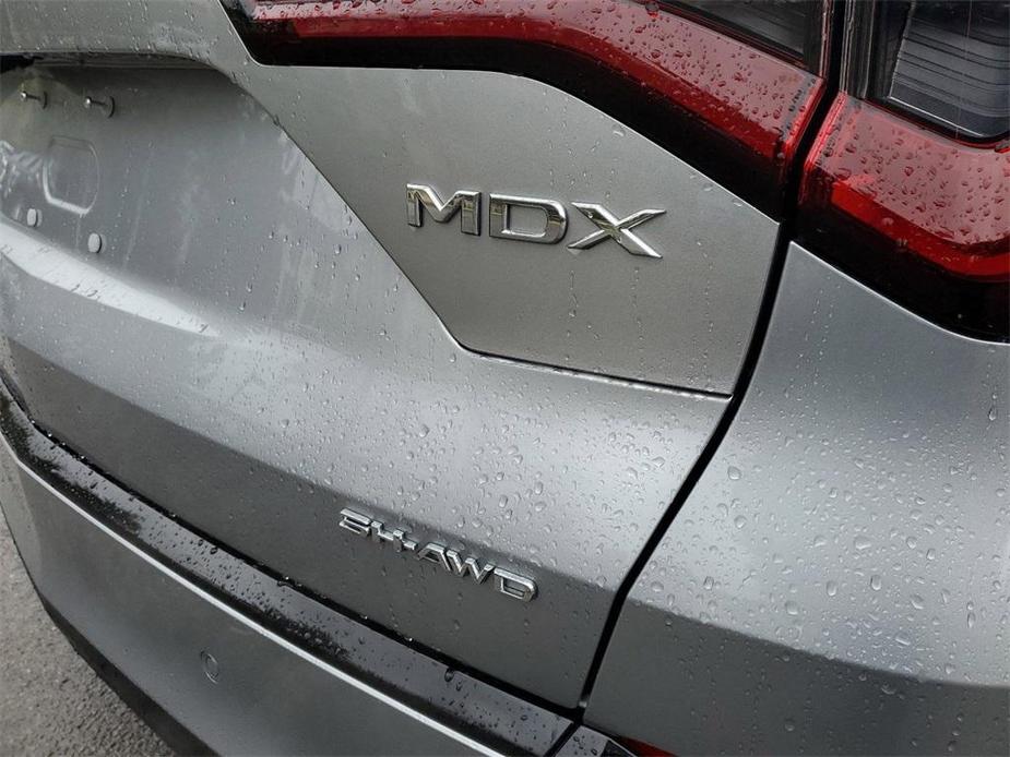 used 2022 Acura MDX car, priced at $55,495