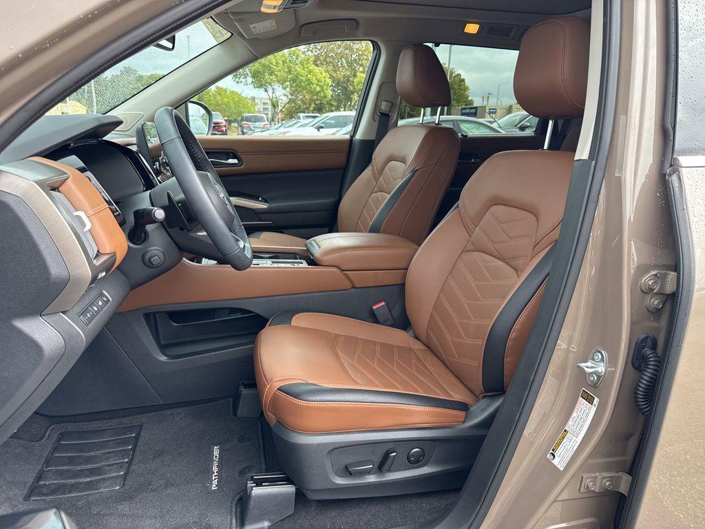 used 2024 Nissan Pathfinder car, priced at $41,491