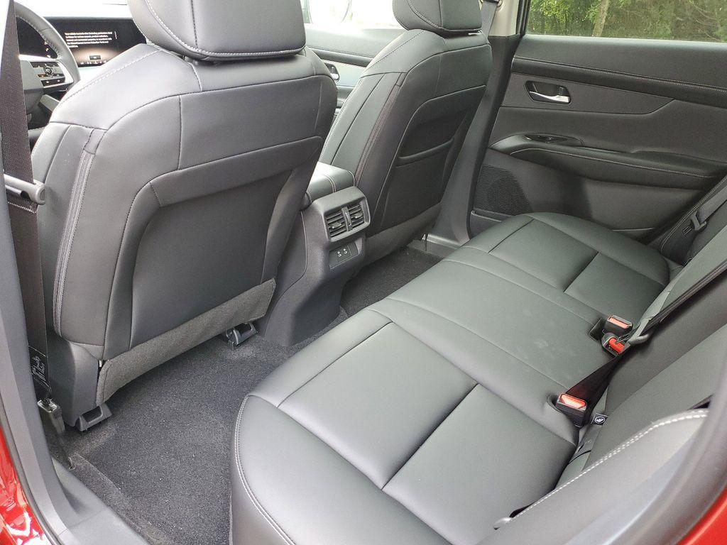 new 2025 Nissan Murano car, priced at $39,968