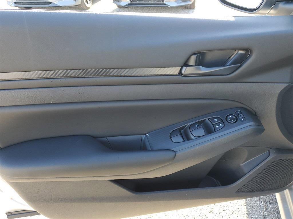 new 2025 Nissan Altima car, priced at $25,667